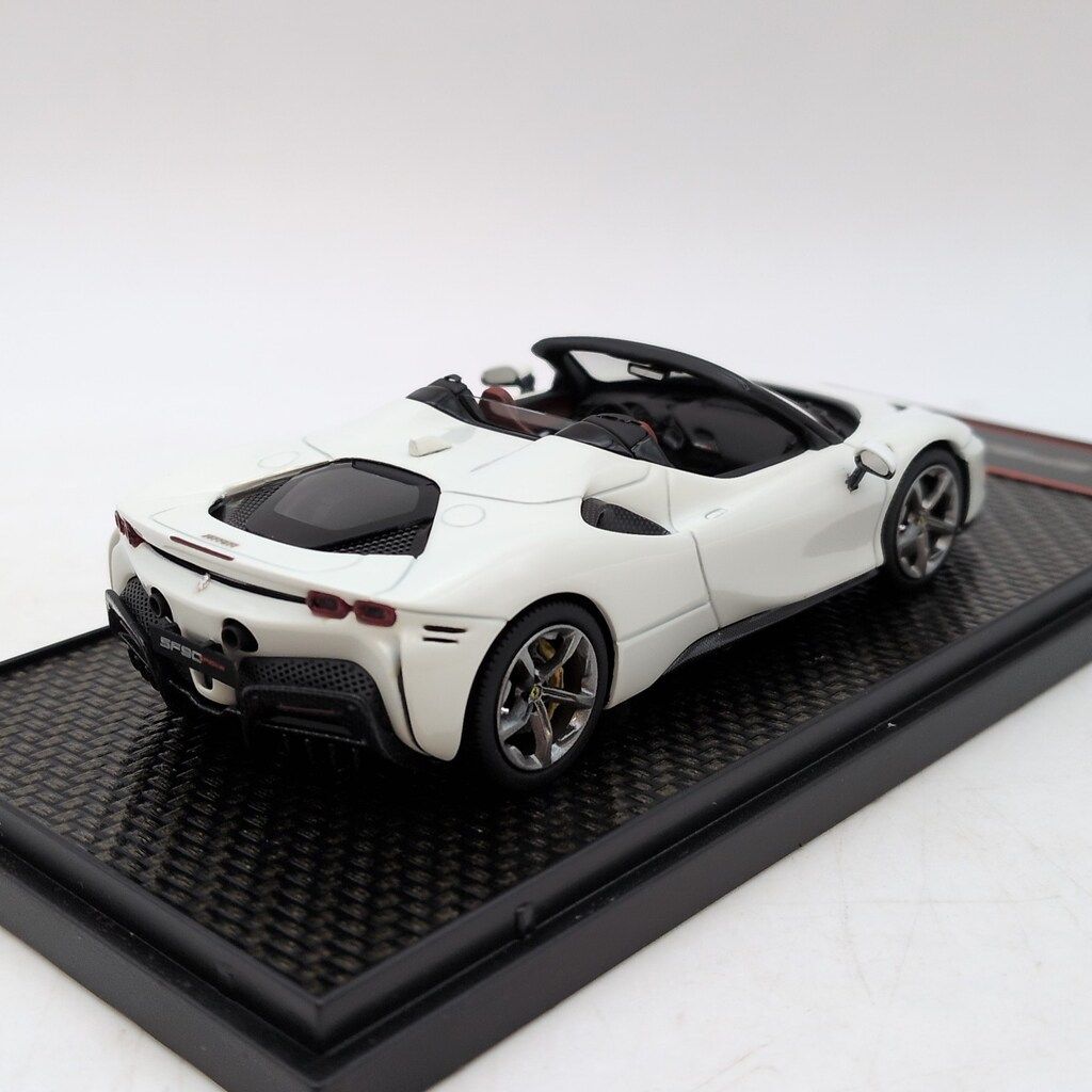 BBR MODELS 1|43CONCEPT43 Ferrari SF90 Spider Bianco Avus BBRC244E