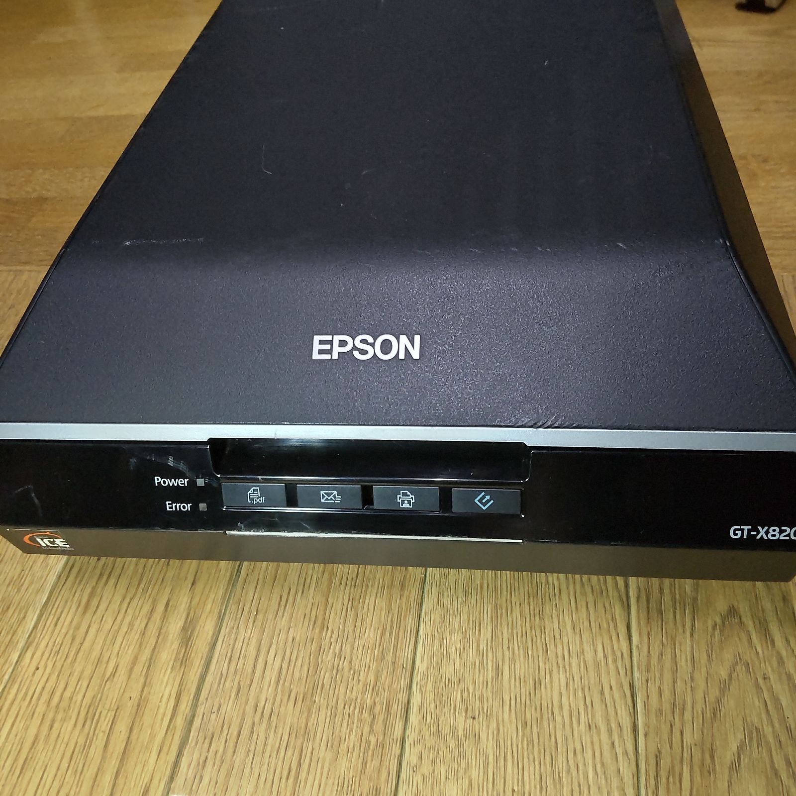 EPSON GT-X820 フィルムスキャナー 動作良好 本体キズ多い お買い得
