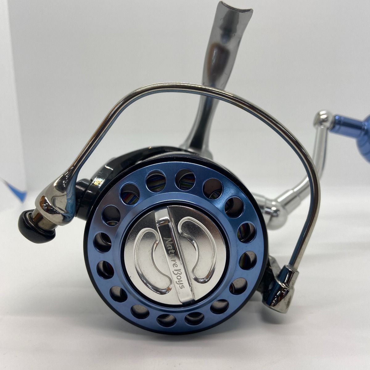 ΨΨDAIWA ダイワ スピニングリール　 10ソルティガ5000H　ネイチャーボーイズスプール・カスタムハンドル付き　　 059527