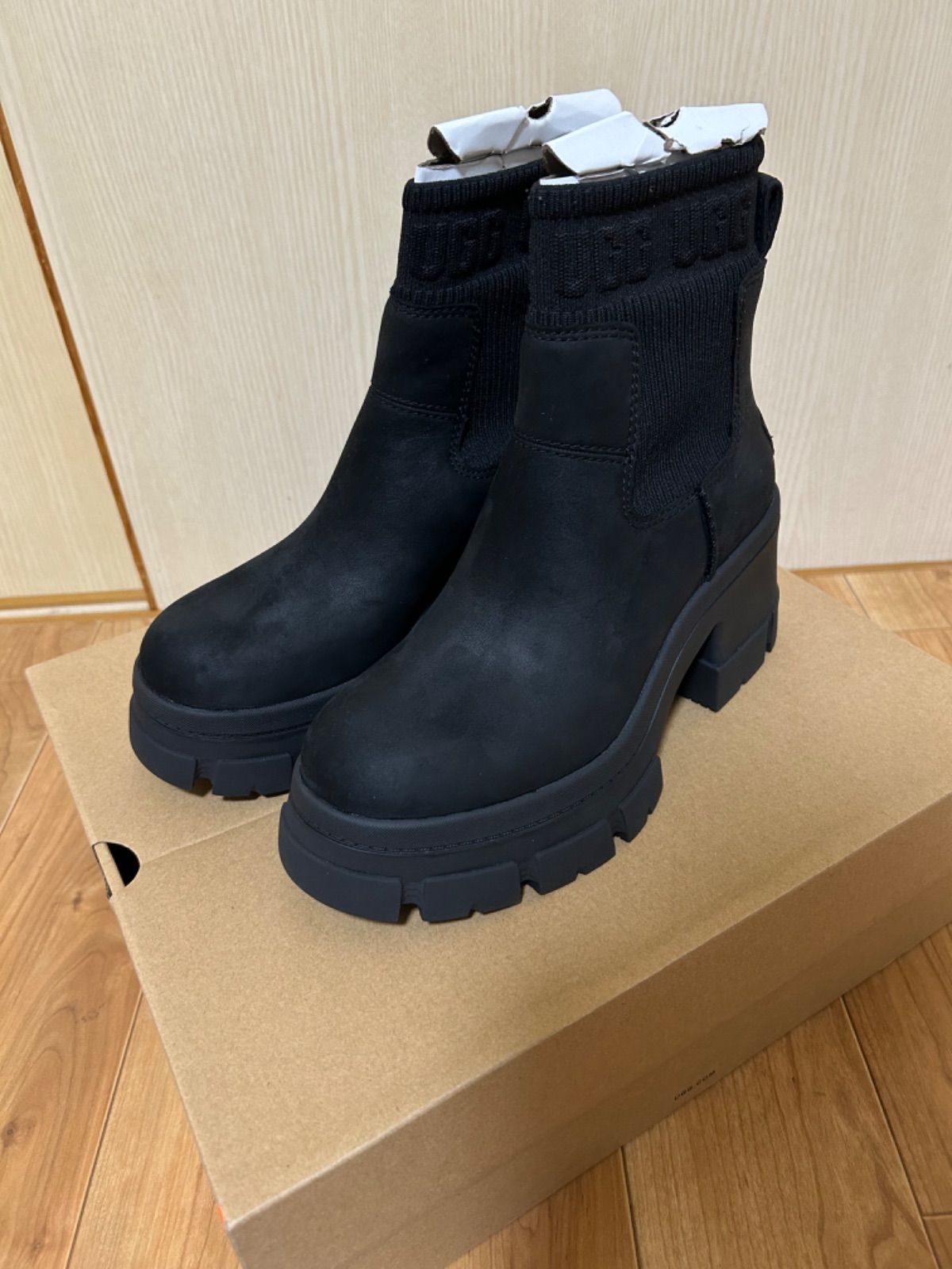 新品 正規品 UGG アグ BROOKLYN CHELSEA ブーツ サイドゴア ブルックリン チェルシー 25cm ブラック