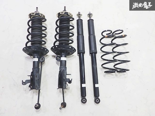 フィットRS（GE8後期）純正サスペンション ホンダ(純正) GE8サスペンション一式 のパーツレビュー