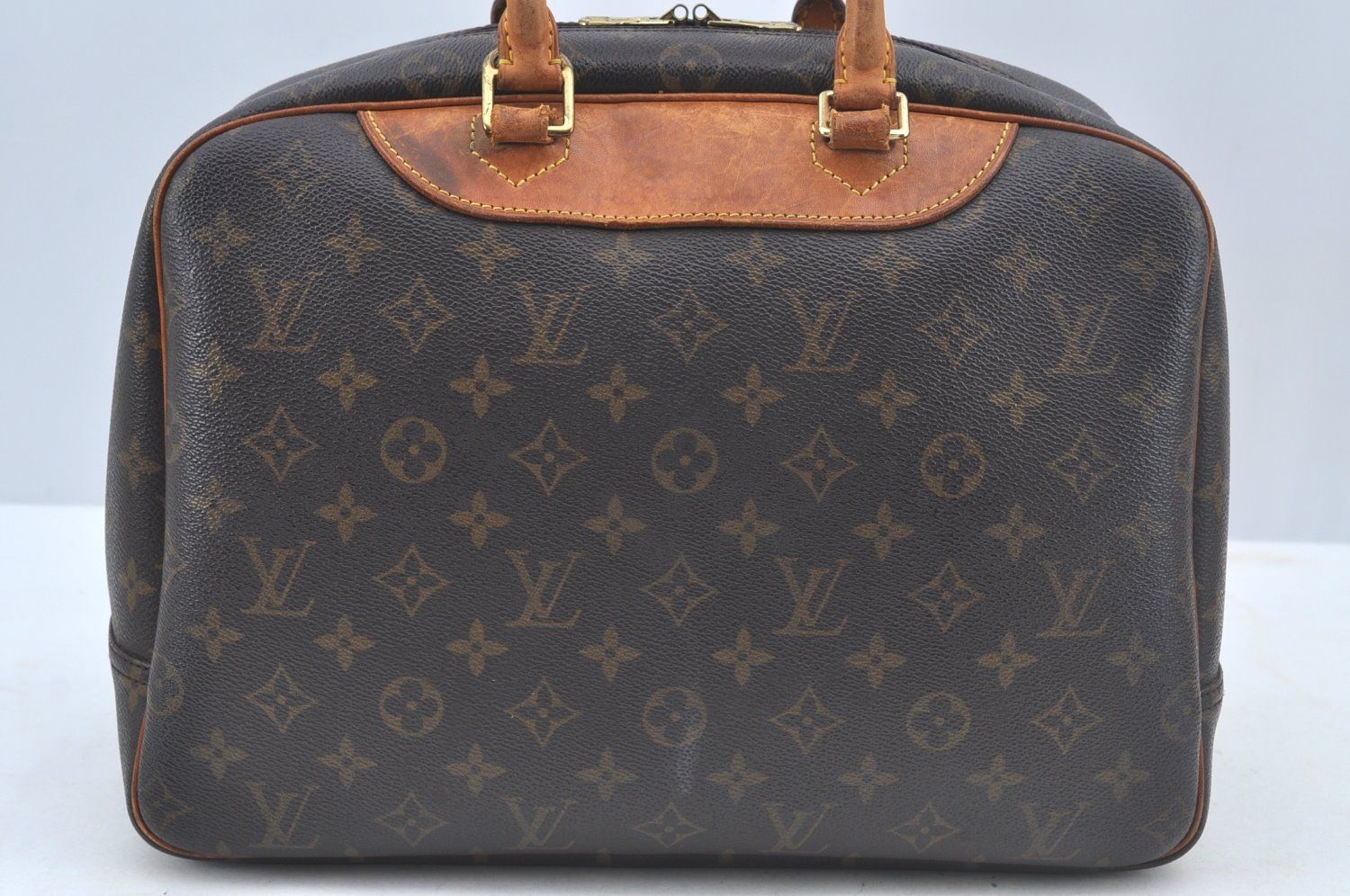 LOUIS VUITTON ルイヴィトン モノグラム ドーヴィル