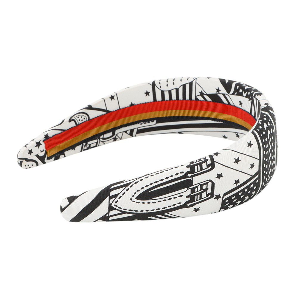 【専用】エルメスカチューシャヘアバンドヘアアクセサリー　ジナ　ジグザグ　白黒新品 エルメス カチューシャ ジナ ジグザグ シルク HERMES ヘアアクセサリー