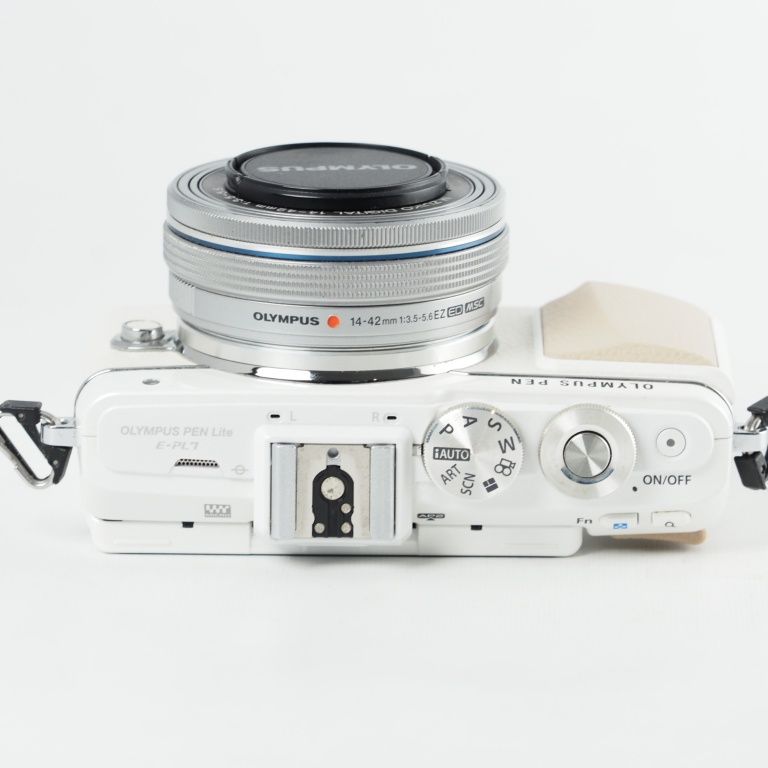  OLYMPUS ミラーレス一眼 PEN E PL 7 14 42 mm EZレンズキット ホワイト ミラーレス一眼 デジタルカメラ