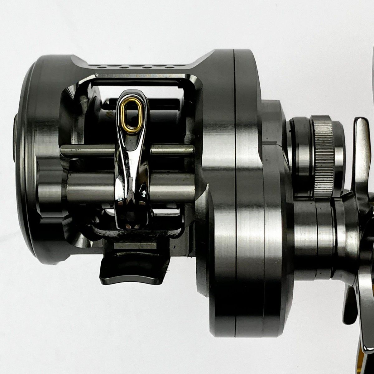 SHIMANO シマノ 23カルカッタコンクエストBFS XG LEFT 045713