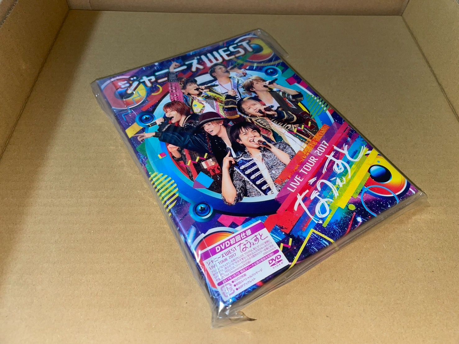 Amazon.co.jp: ジャニーズWEST LIVE TOUR 2017 なうぇすと(初回