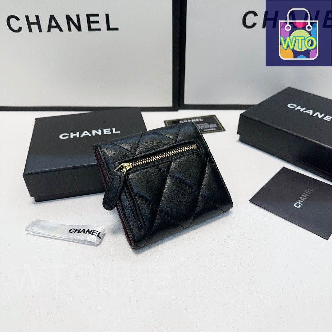 今日特価】Chanel シャネル クラシックトリプルフォールド財布