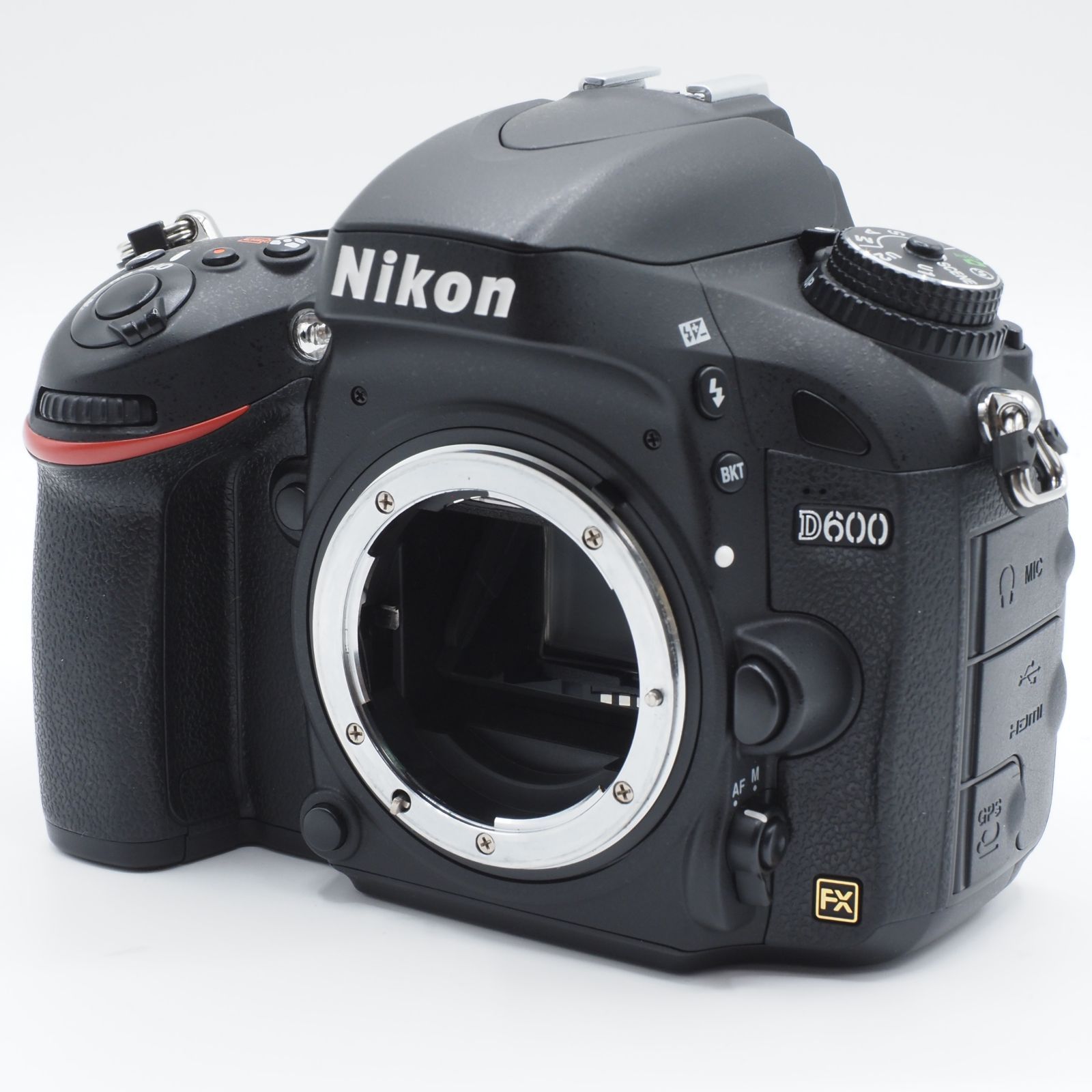 ☆ショット数9,010回の新品級☆ Nikon ニコン デジタル一眼レフカメラ 