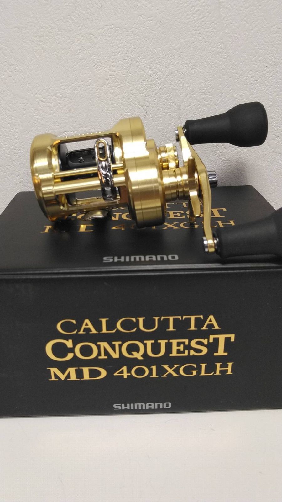 シマノ ２３ カルカッタコンクエスト ＭＤ ４０１ＸＧＬＨ バス ナマズ ライギョ ショア オフショア ソルト ベイト 船 両軸 リール 左巻 レフト ＬＥＦＴ ０８