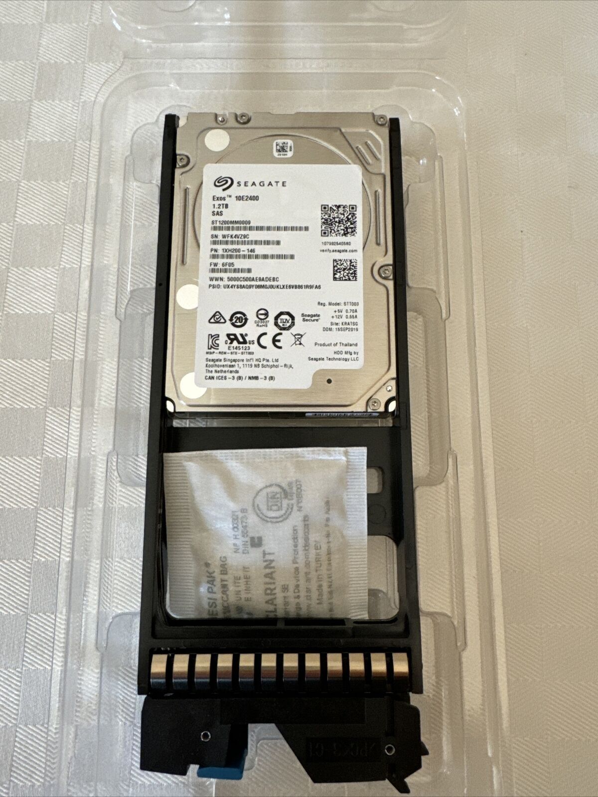 日立 HDS 3282390-S.X 1.2TB SAS 2.5 10K - SEAGATE ST1200MM0009
