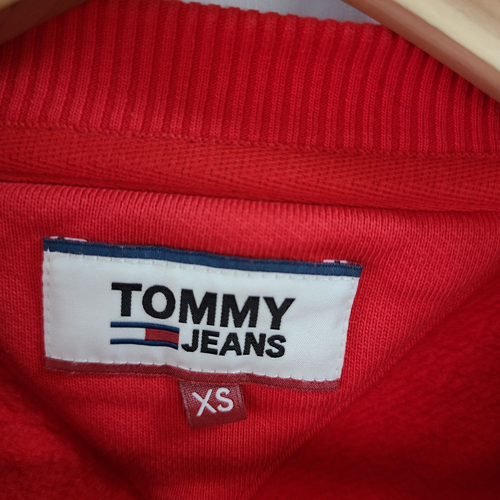 z829　TOMMY JEANS トミージーンズ スウェット トレーナー レッド メンズ XSサイズ