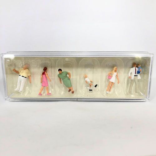 プライザー 家族(10284) Preiser 1/87 ミニチュア ジオラマ フィギュア