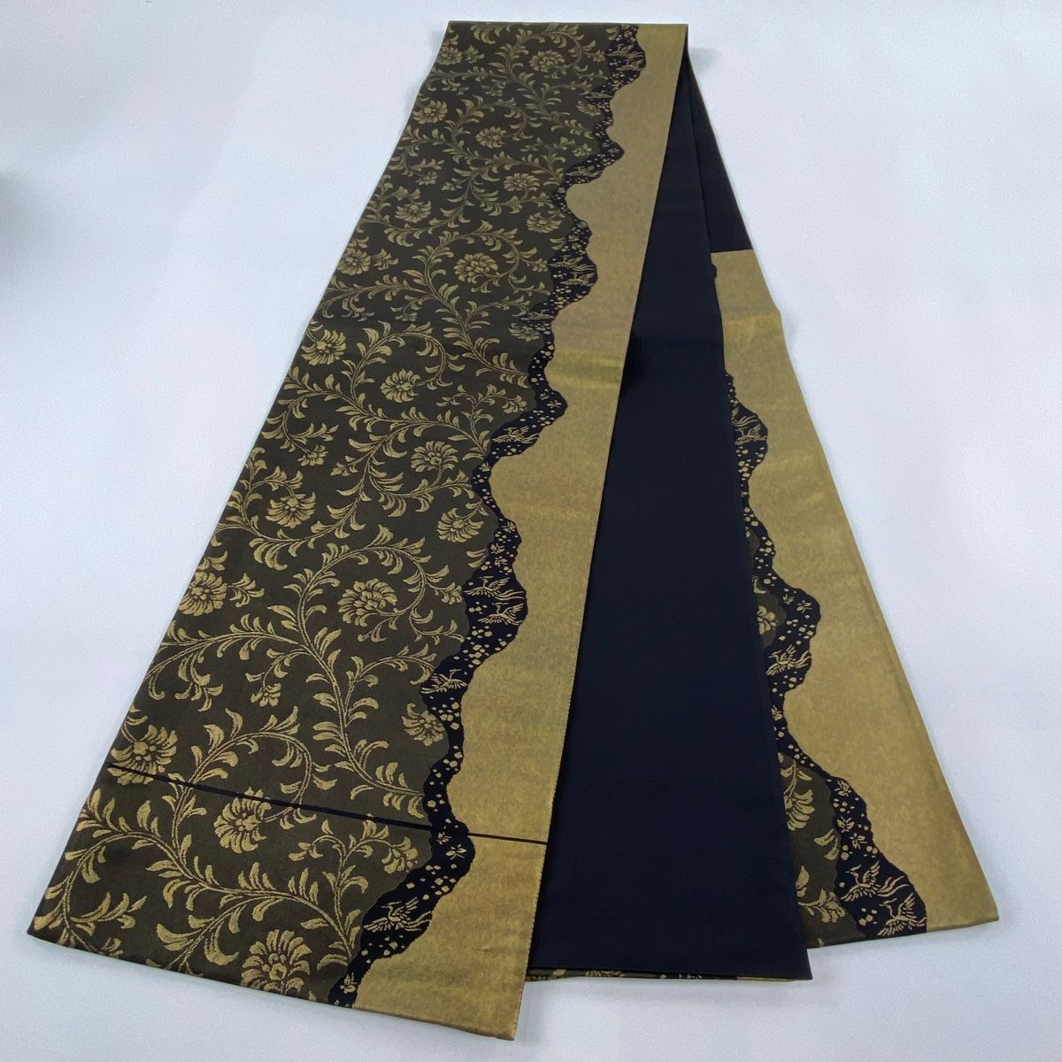 袋帯 美品 秀品 落款 重兵衛 花唐草 鳥 箔 墨色 六通 正絹