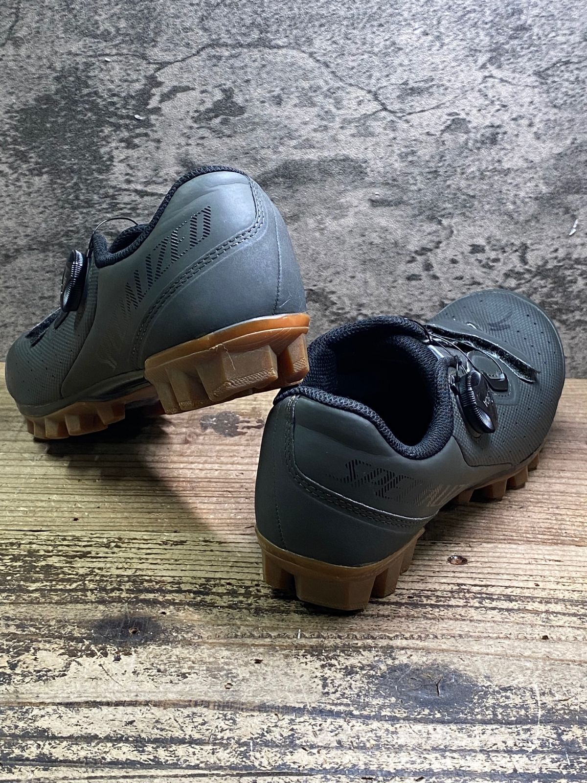 JJ685 スペシャライズド SPECIALIZED RECON 2.0 ビンディングシューズ EU39 SPD-SL