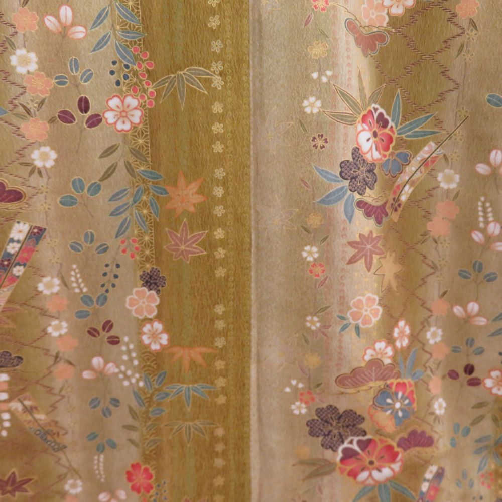 小紋 黄緑x緑色x茶色 小花に紅葉や麻の葉など 正絹 袷 広衿 仕立て