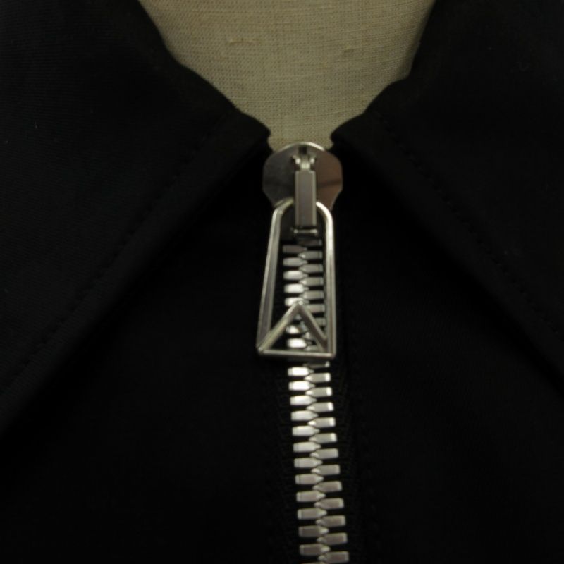 ボッテガヴェネタ BOTTEGA VENETA 極美品 22AW Vポケット ショート