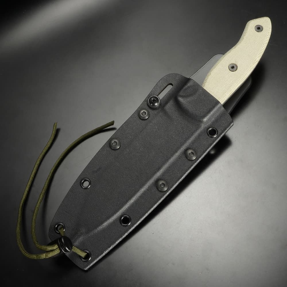 コンバットタクティカル KYDEXシース付属