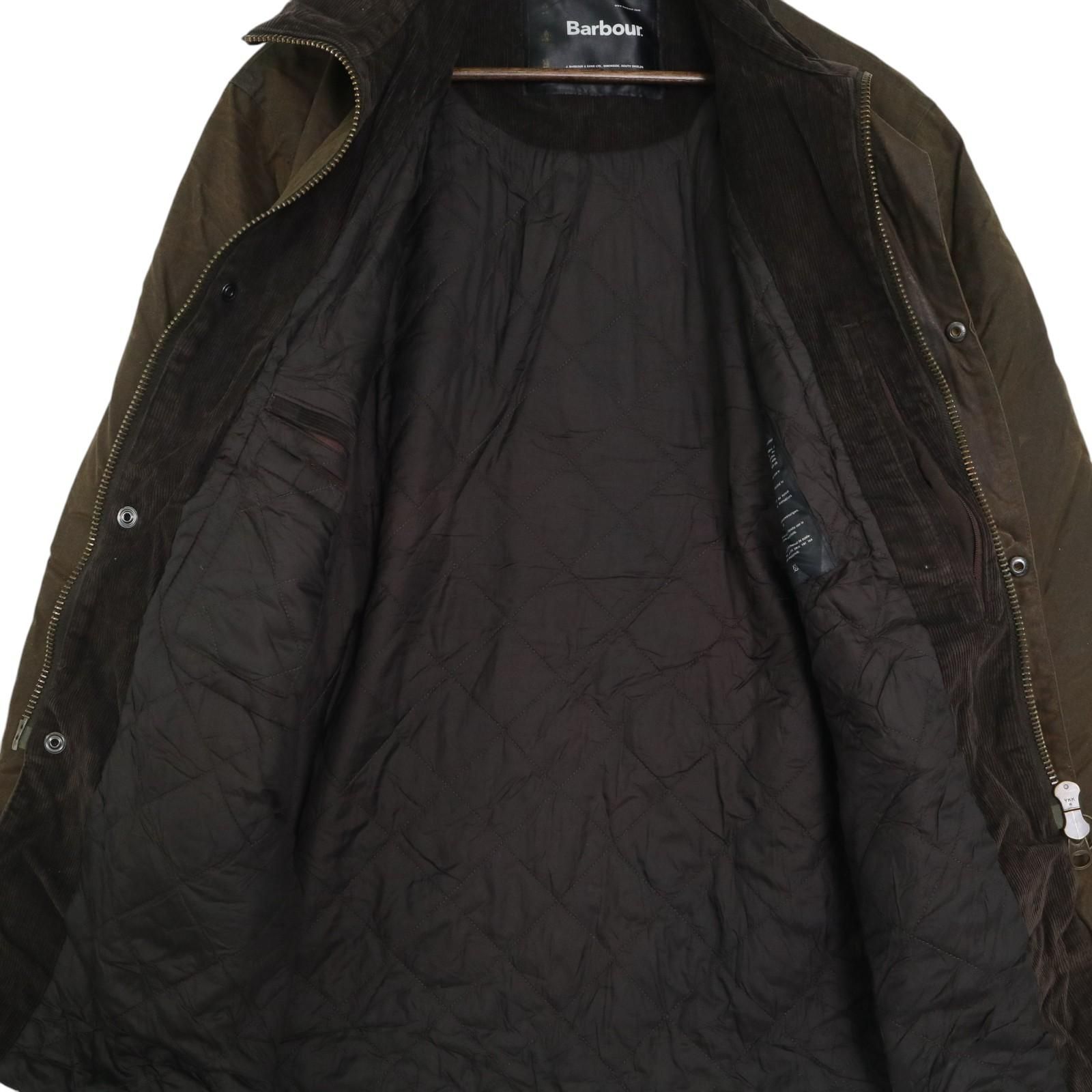 イングランド製 Barbour バブアー NEWHAMPSHIRE オイルドジャケット ブラウン(メンズ LARGE)中古 古着 A4733 イングランド製 Barbour バブアー NEWHAMPSHIRE オイルドジャケット