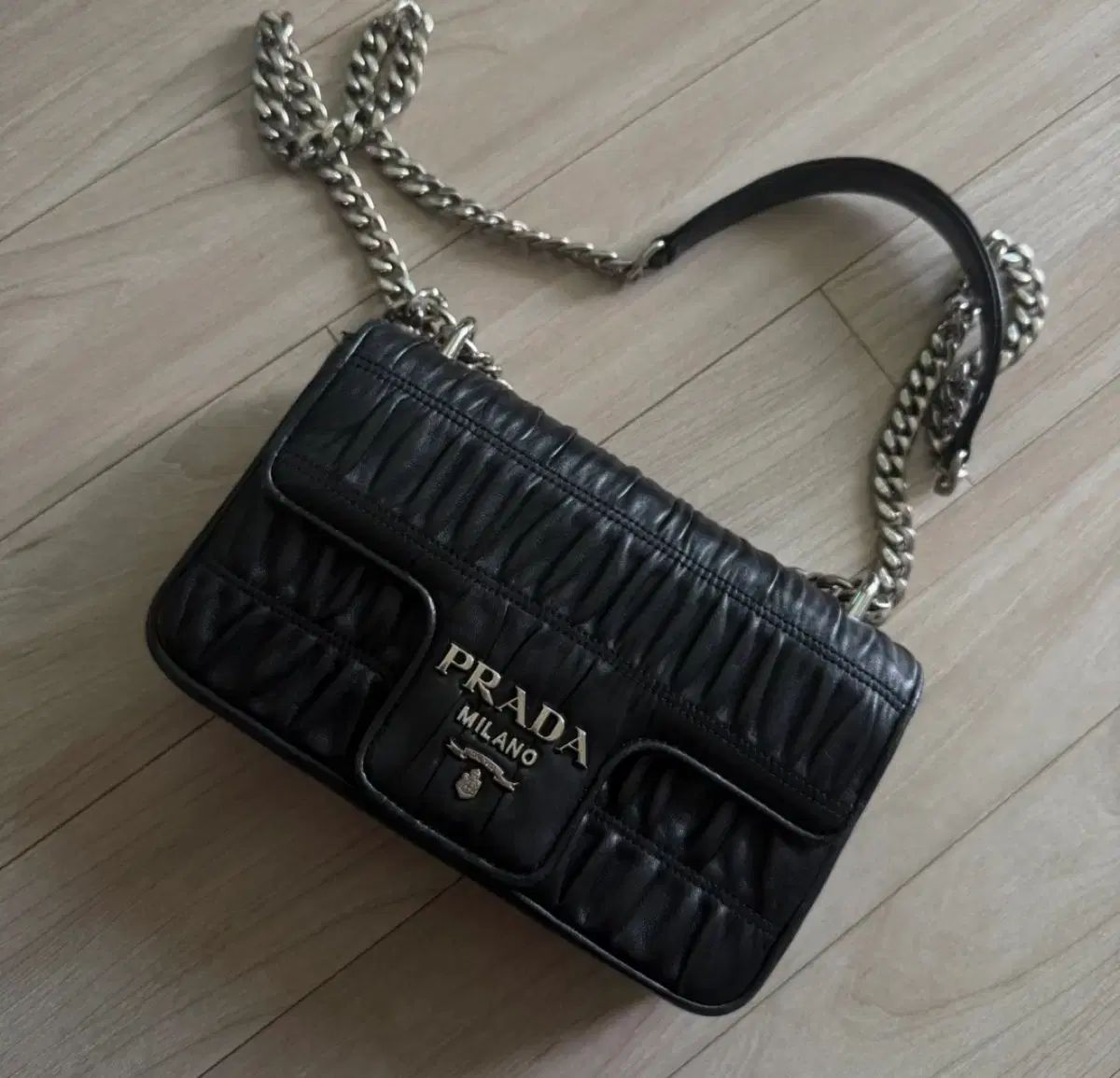 PRADA プラダ ゴーフル チェインベック