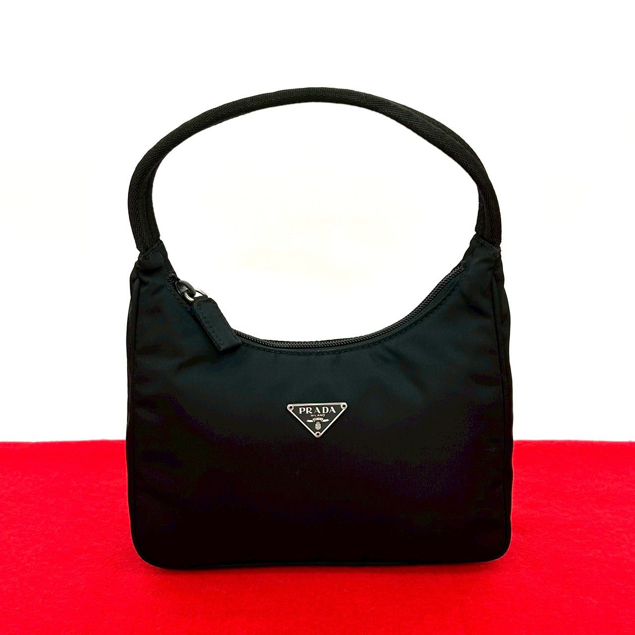 極 美品 希少品 PRADA プラダ 三角ロゴ 金具 プレート テスート 