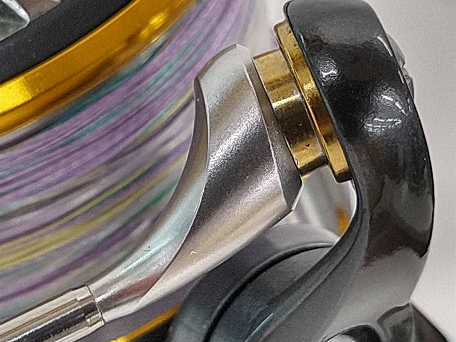 【週末限定価格】DAIWAスピニングリール　18 ブラスト LT4000-CXH Amazon | ダイワ(DAIWA) スピニングリール 18 ブラスト LT4000
