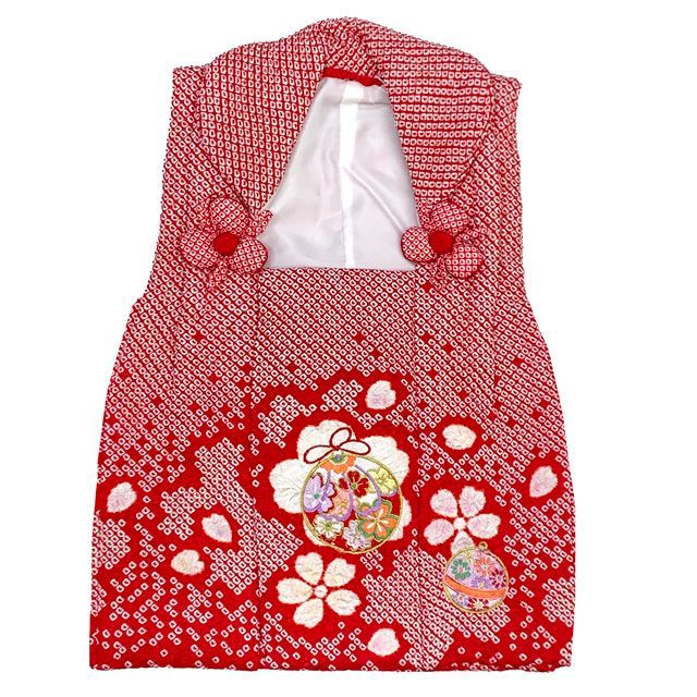 七五三 三歳 女の子 被布セット 正絹被布コート 草履 巾着 足袋 4点コーデセット 赤 鞠と鈴 THF 892 4 set 01