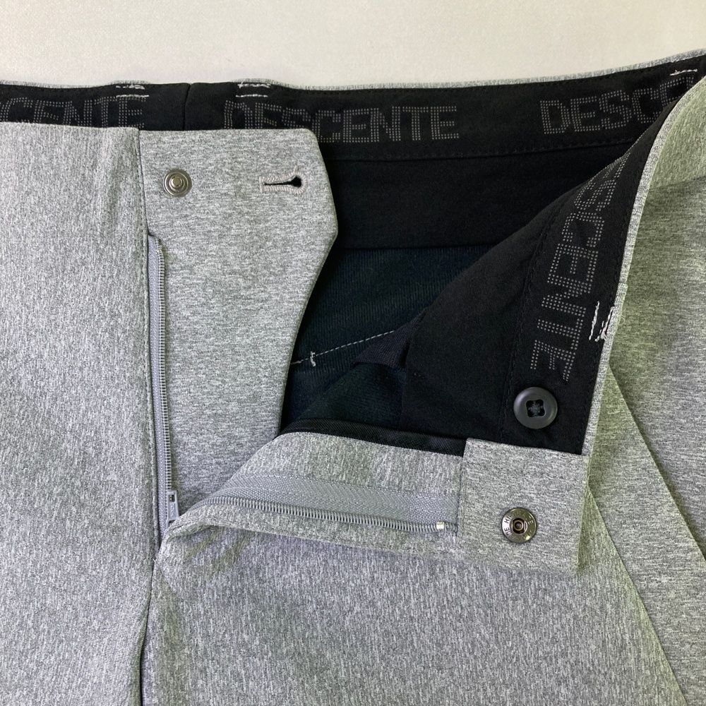 サイズ：82/L DESCENTE GOLF デサントゴルフ PT ZERO 裏起毛 ストレッチパンツ  グレー系 [240101473385] ゴルフウェア メンズ ストスト サイズ：82/L DESCENTE GOLF デサントゴルフ PT ZERO 裏起毛