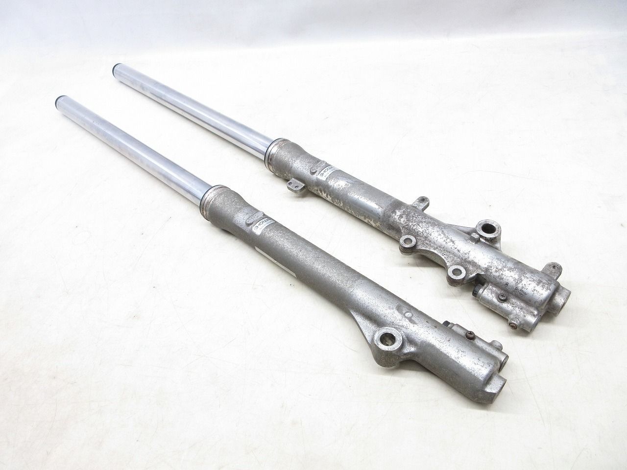 セロー225-1 フロントフォークフォーク径36Φ 中古バイク部品 0708Y15M