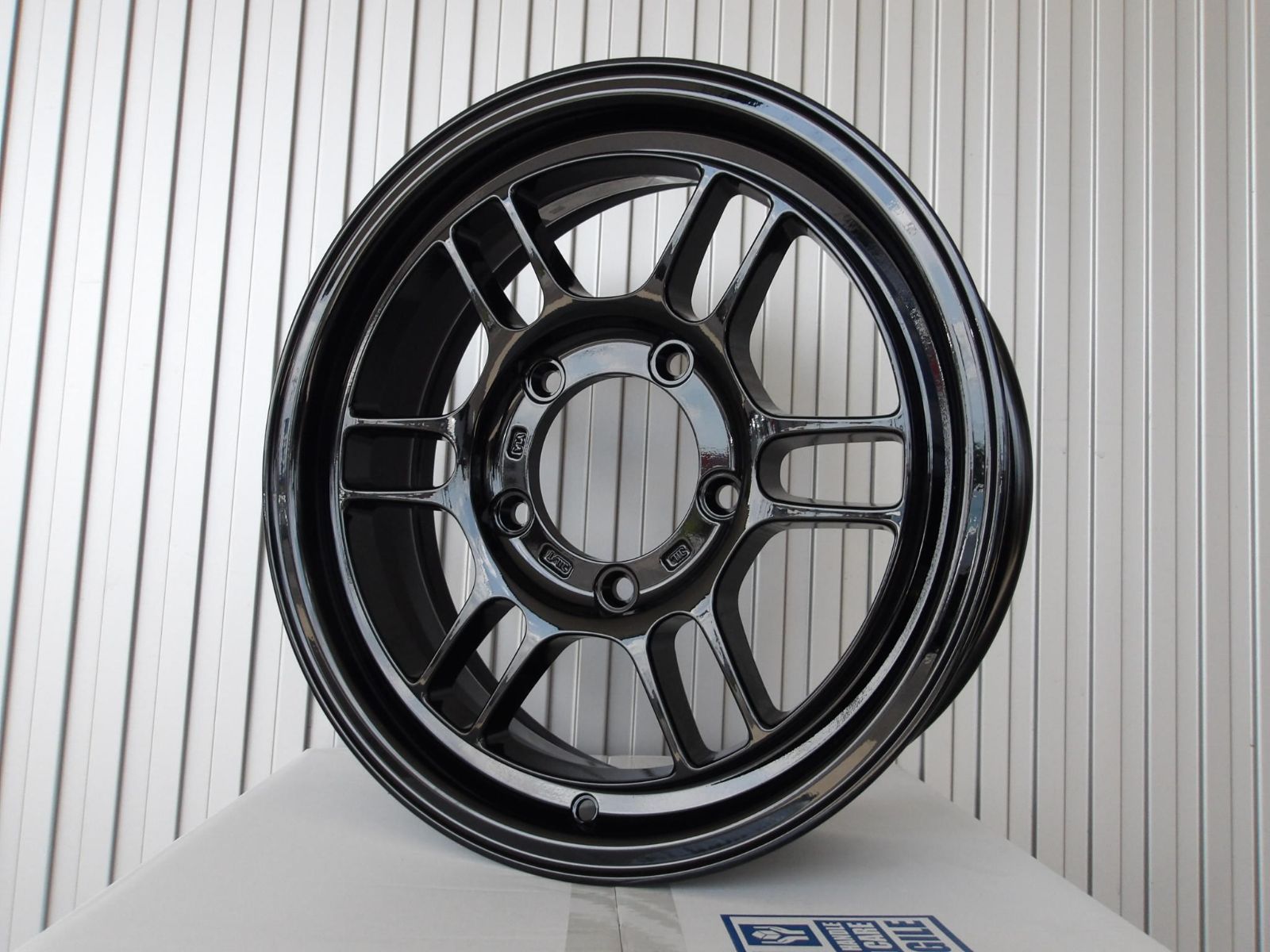 在庫あり 品 ジムニーＪＢ２３ 軽量１６インチ ４本セット RPT1 グロスブラック