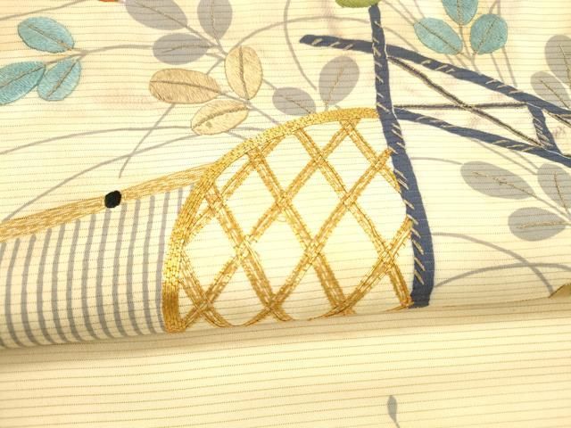 駒刺繍 籬草葉文