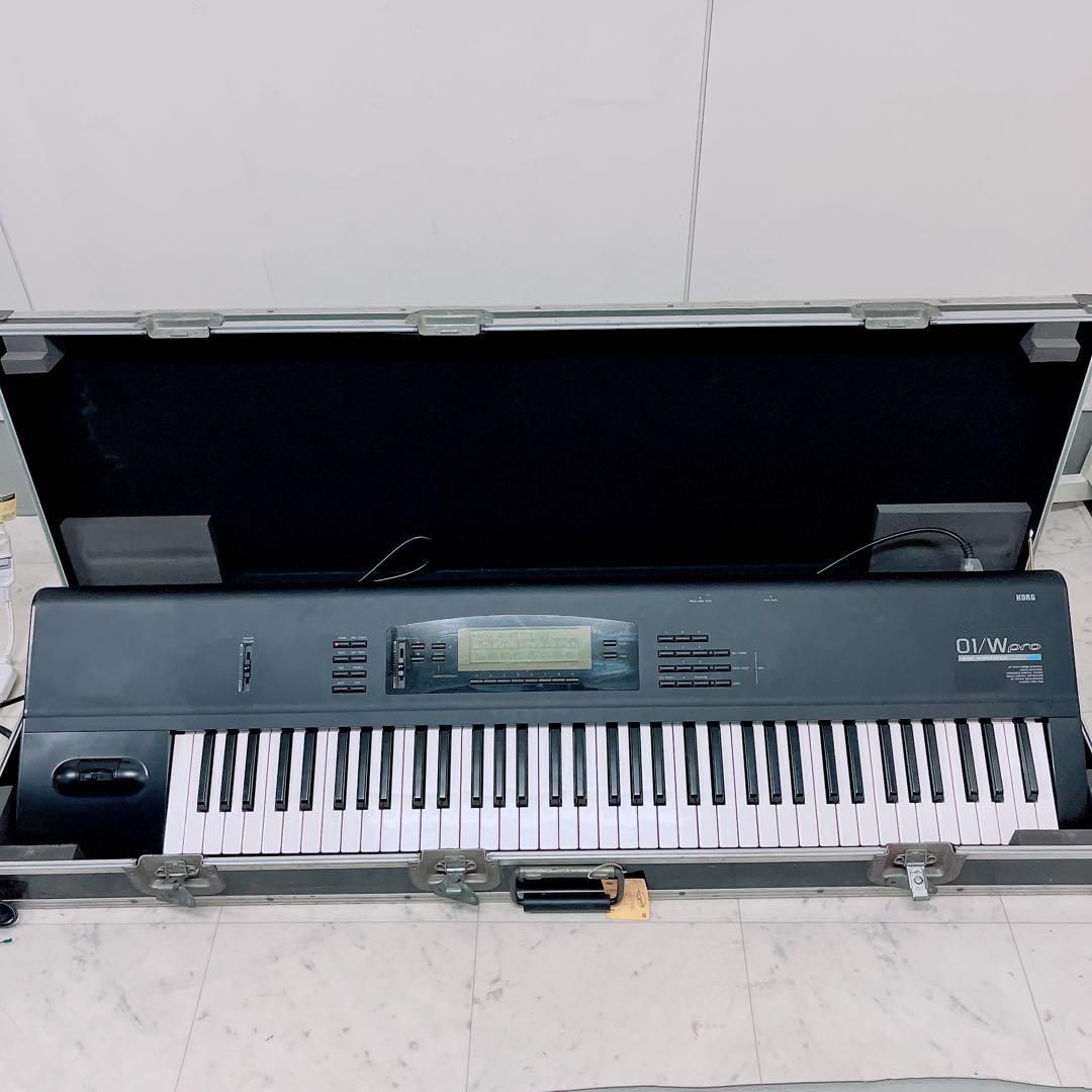 KORG コルグ シンセサイザー 01|W pro ハードケース付き N1438