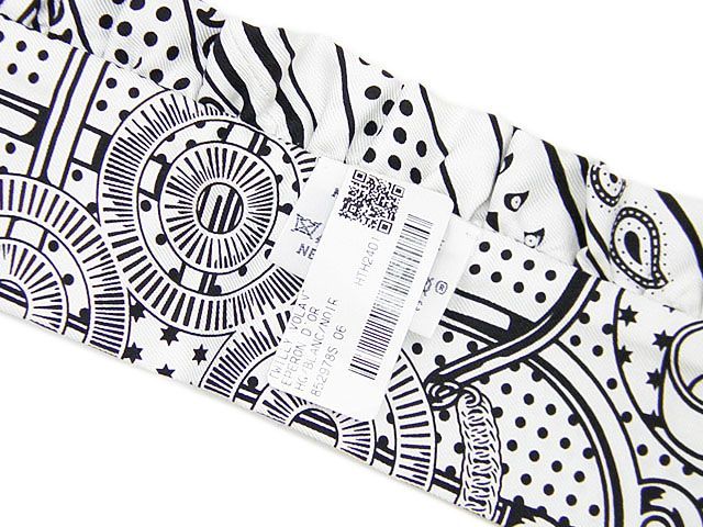 HERMES ツイリー バンダナ 白黒 フリル 楽天市場】HERMES エルメス スカーフ ツイリー フリル TWILLY VOLANT