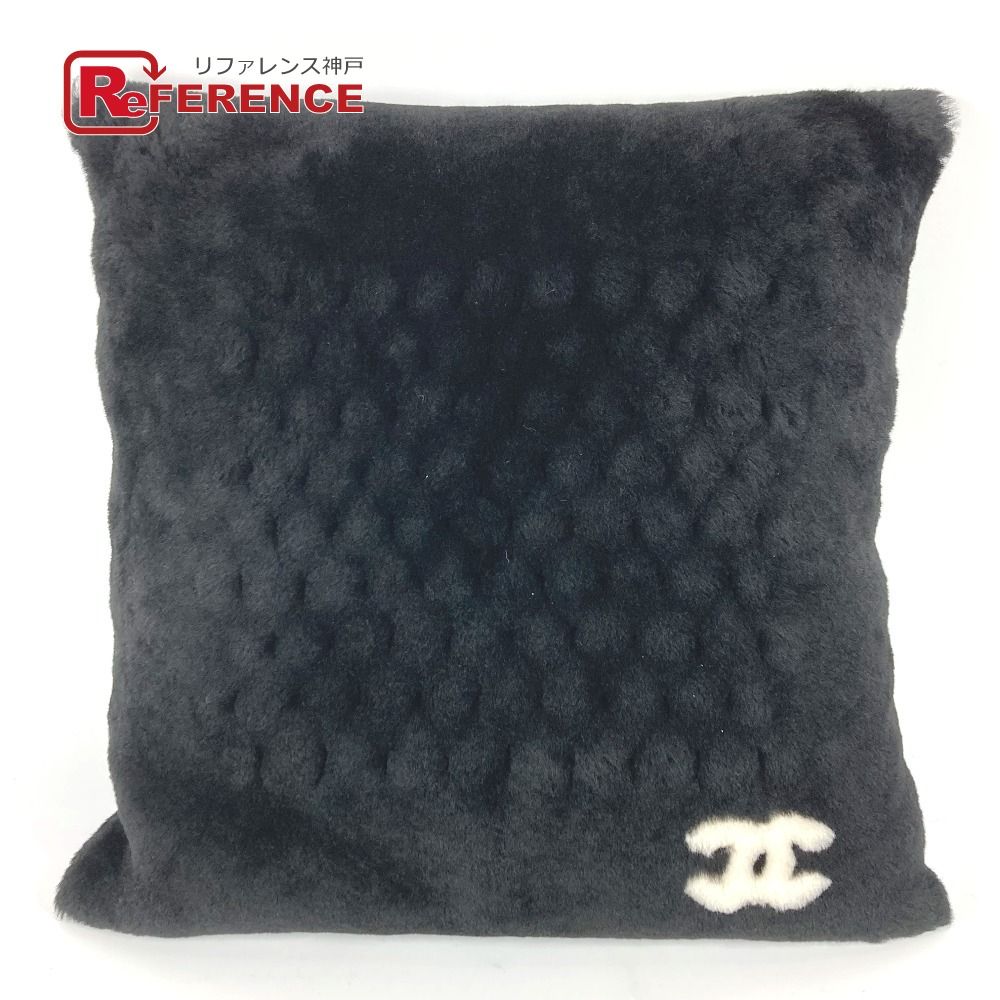 CHANEL シャネル クッション CC ココマーク ロゴ ファー シアリング