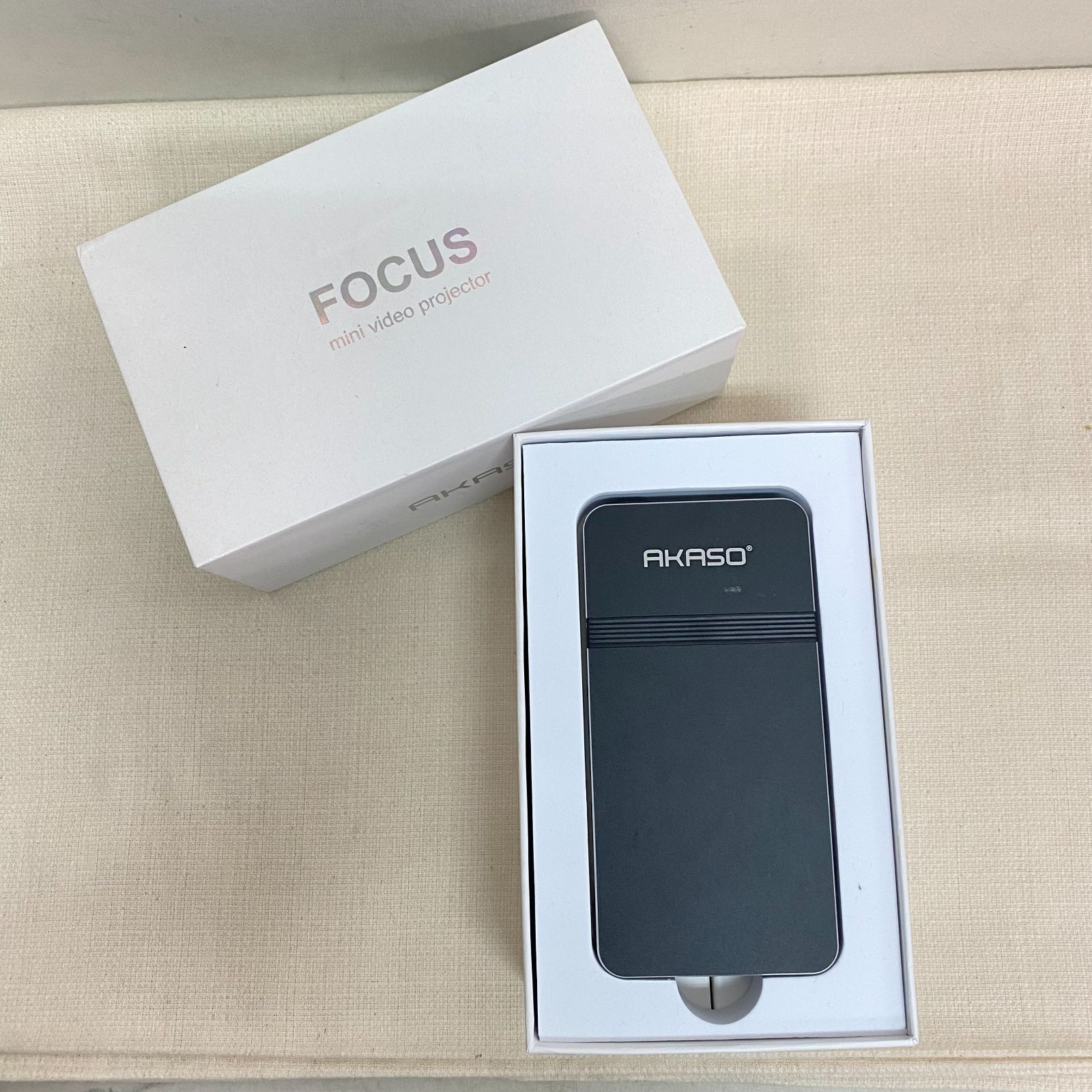浜館46-606 店舗併売品 AKASO FOCUS ミニビデオプロジェクター ポータブルプロジェクター 品