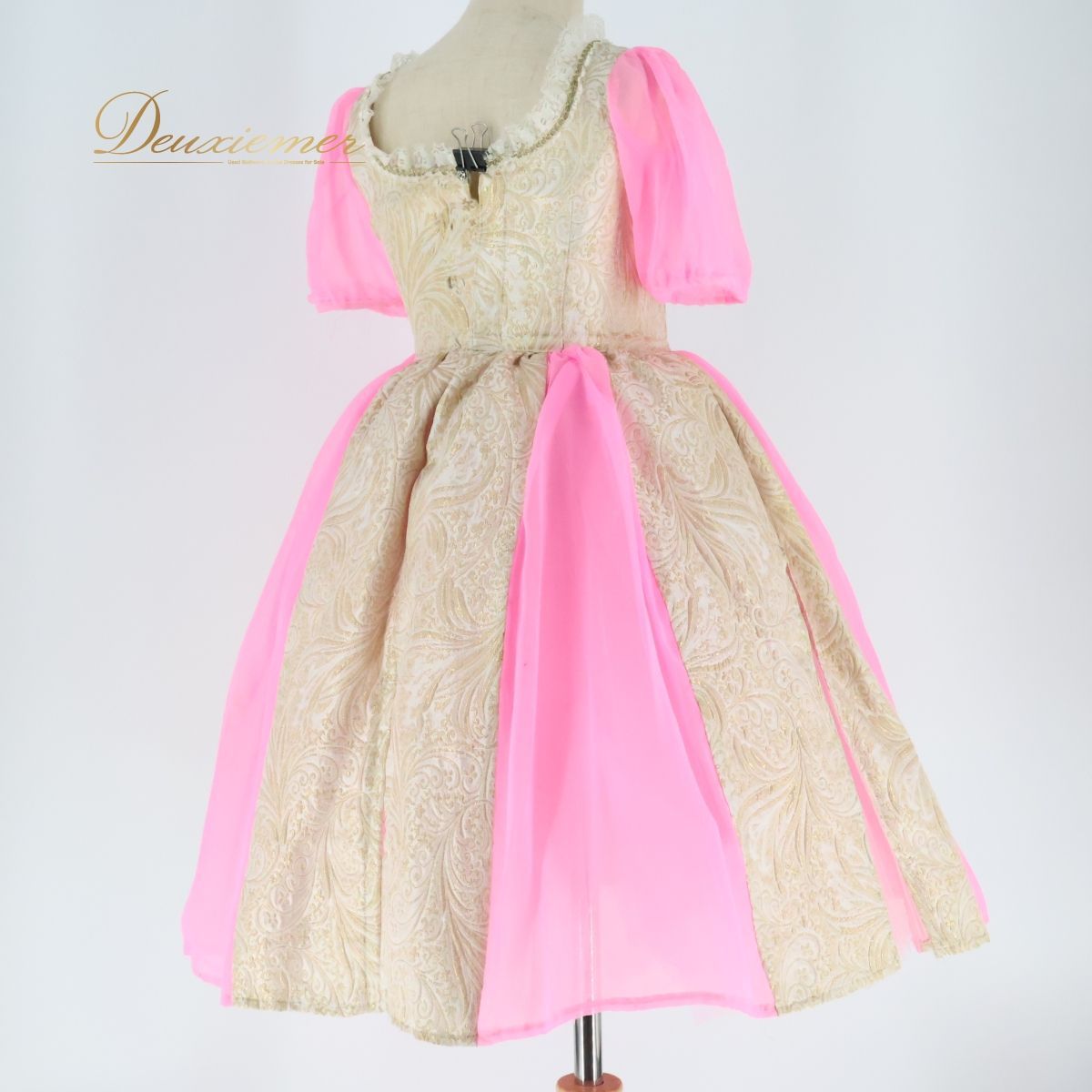 バレエ 衣装 ロマンティックチュチュ ワンピース ドレス 子供 ジュニア ピンク ベージュ 花柄 発表会 劇 キッズ ピンク系 ベージュ系 ゴールド系 フリル レース ダンス 発表会用 ジュニアサイズ 華やか 豪華 コサージュ 衣装発表会 かわいい ステージ バレエ 衣装 ロマンティックチュチュ ワンピース ドレス 子供