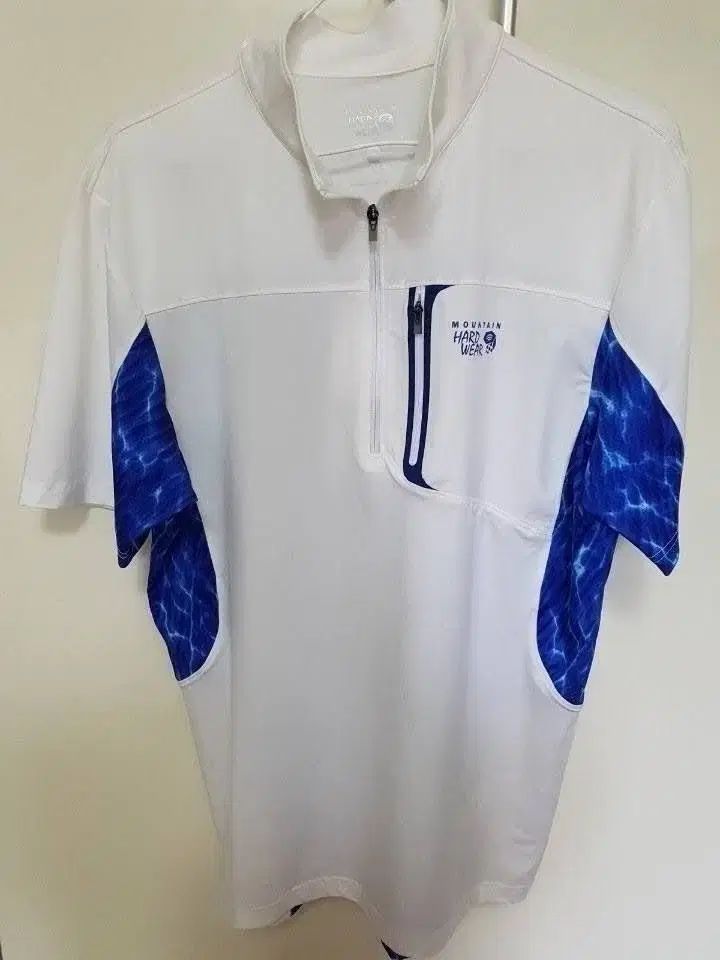 マウンテン ハードウェア 機能性 ハーフジップ 割引