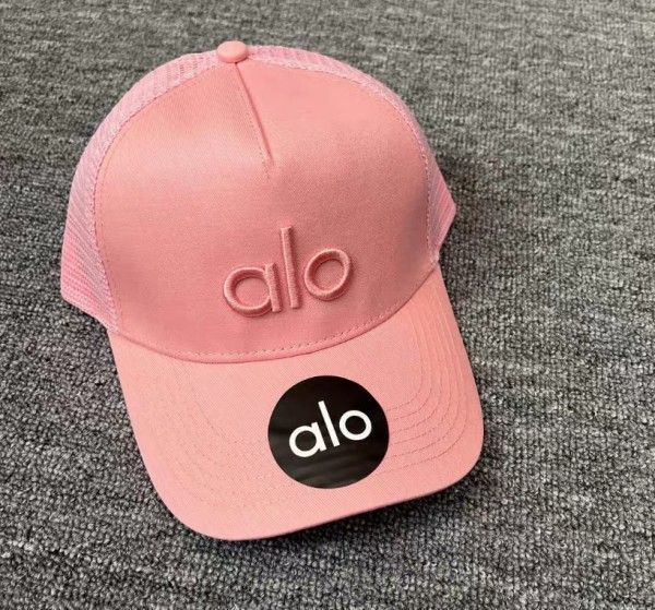 今季大人気☆超セール☆ Alo Yoga アロヨガ キャップ 軽量 通気