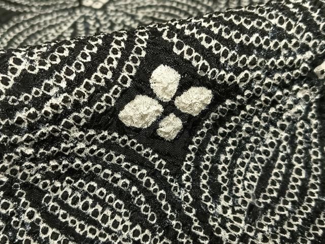 平和屋着物○上質な小紋 絞り 花菱文 黒地 正絹 逸品 AAAV7301zg