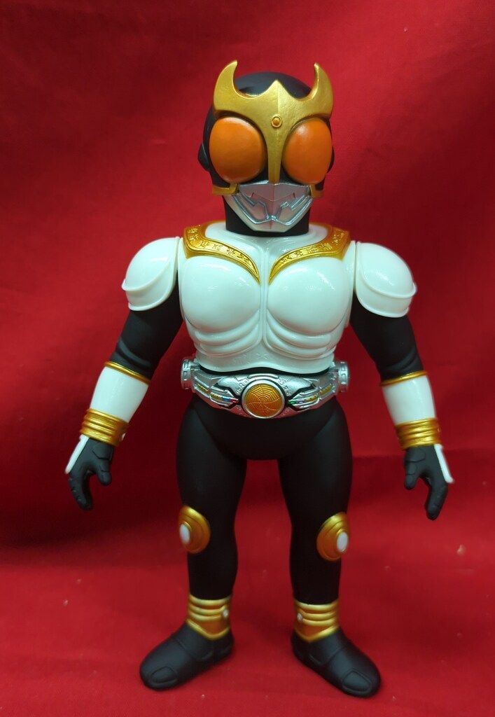 メディコム・トイ 東映レトロソフビコレクション 仮面ライダークウガ