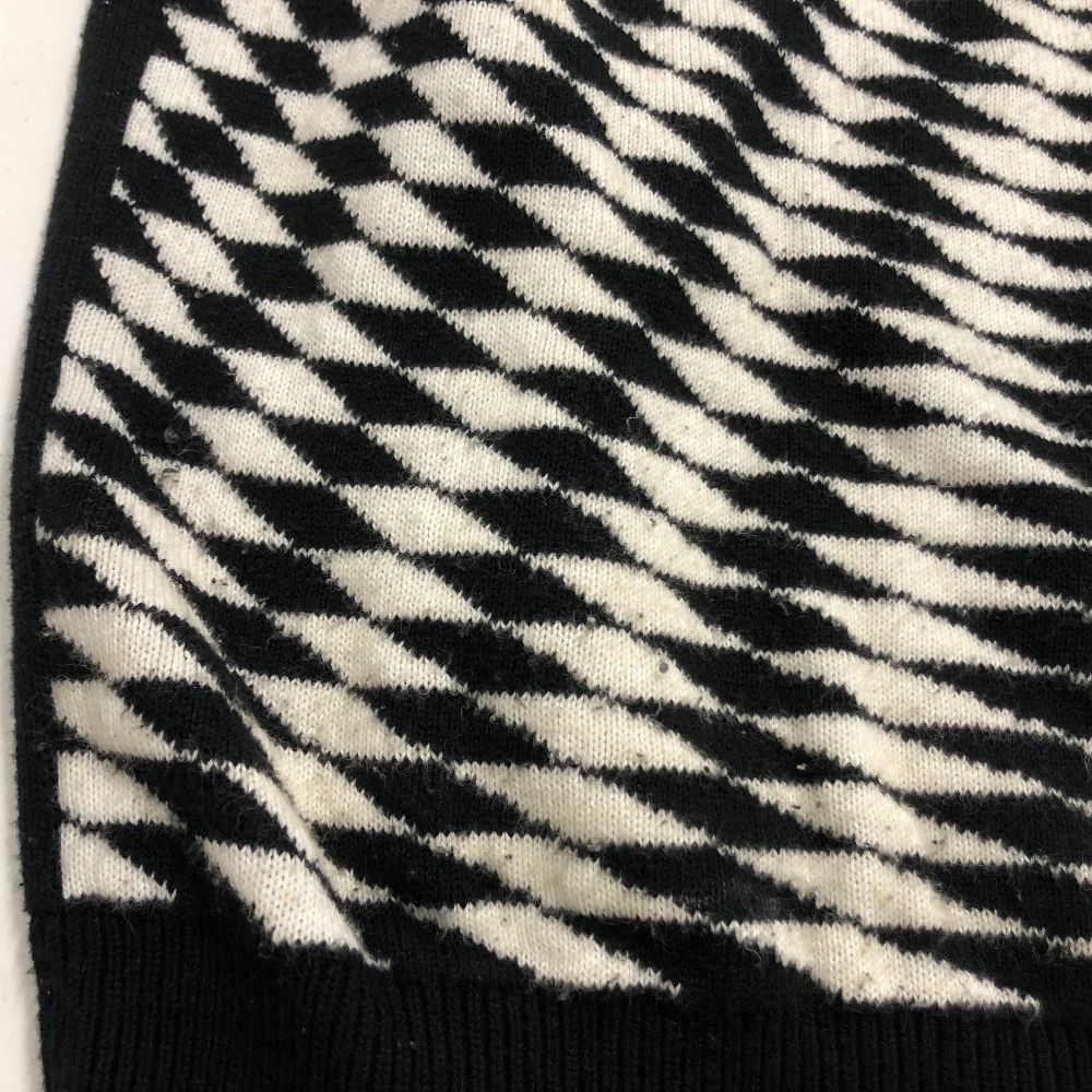 02w17448 ステューシー STUSSY ニットベスト ブラック L 中国製