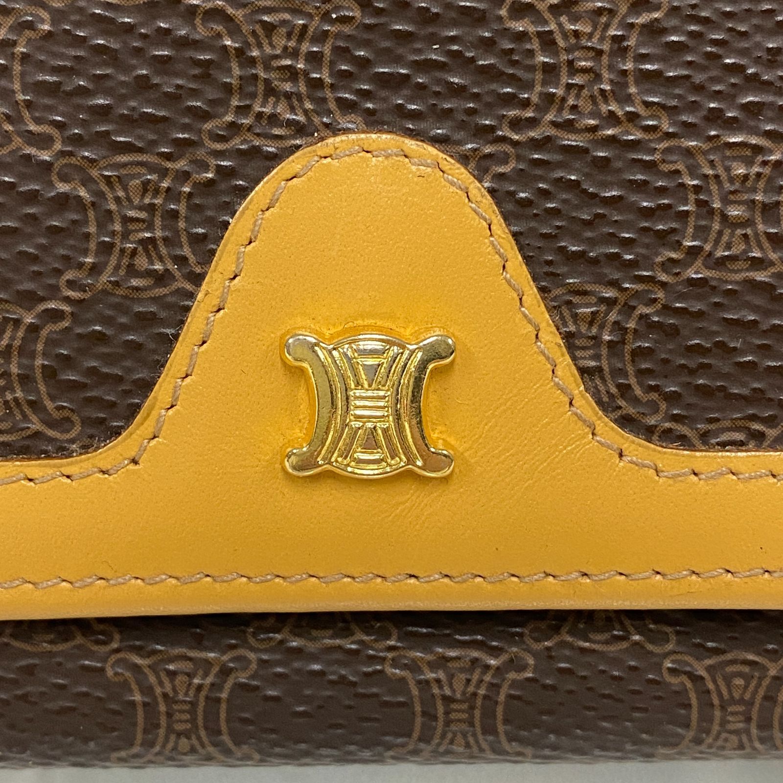 Celine セリーヌ 長財布 ブラウン 茶色 マカダム トリオンフ がま口