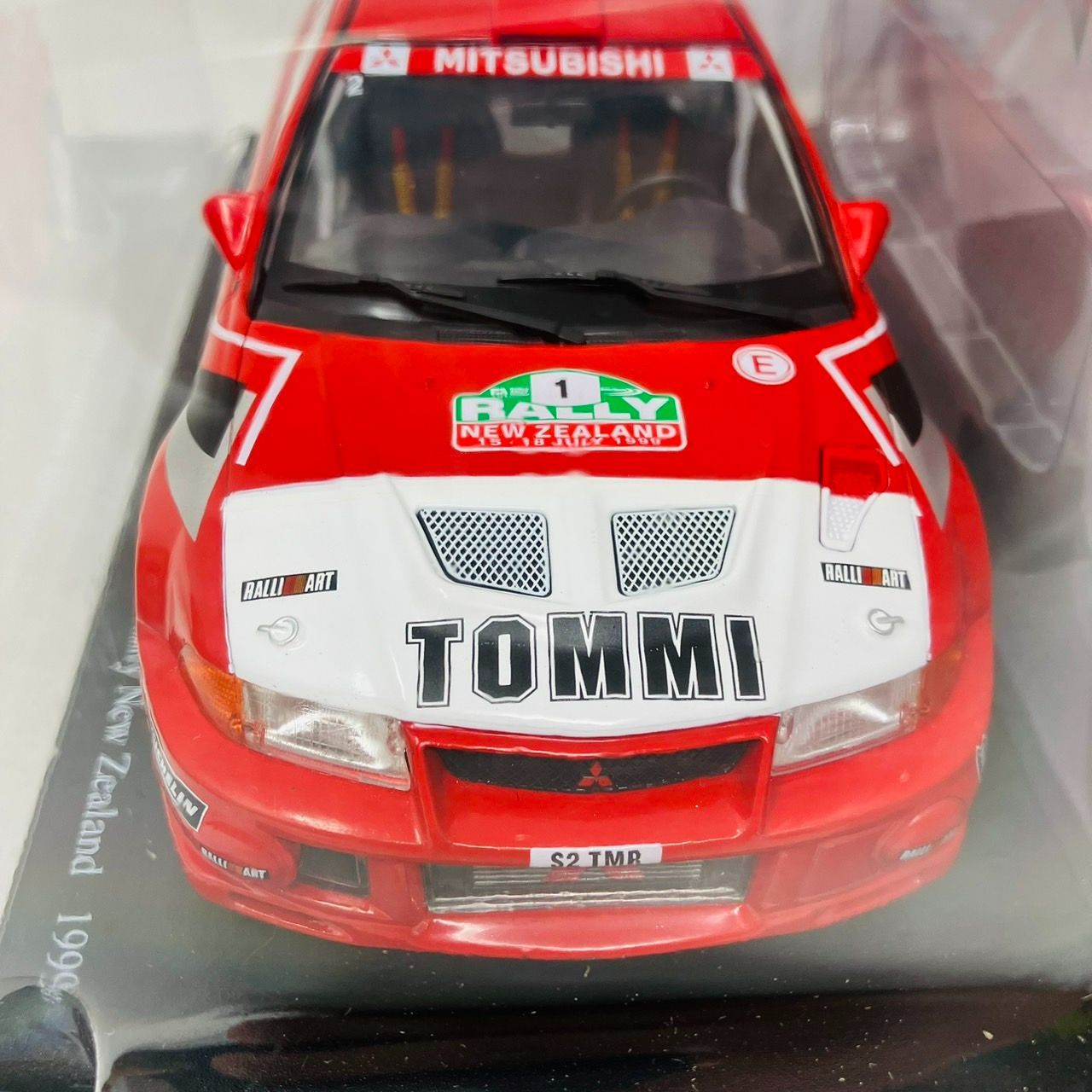 WRC 1/24 三菱 ランサー エボリューション Ⅵ ミニカー 1999