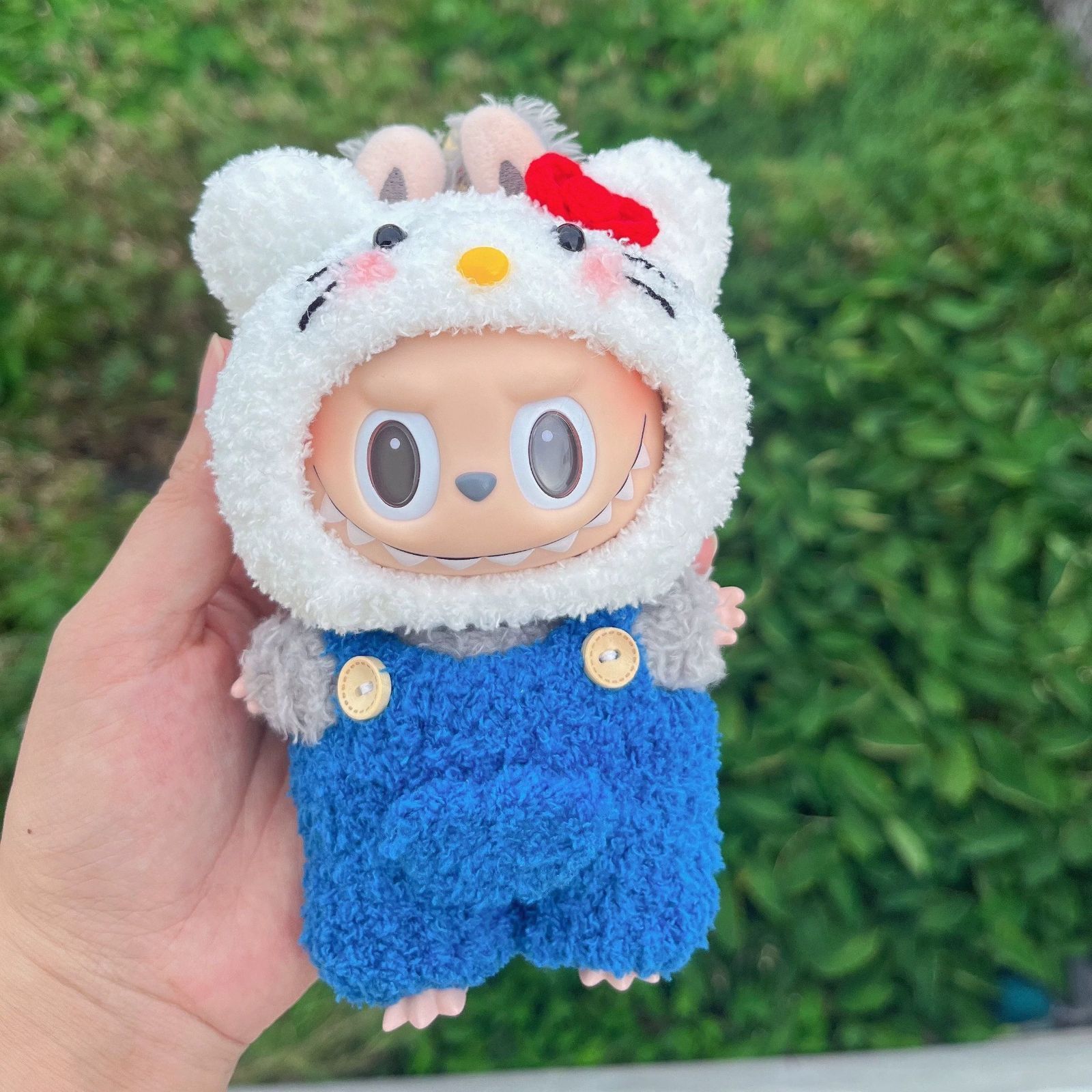 OneMall provides Mercari products: LABUBU服 キティちゃん風