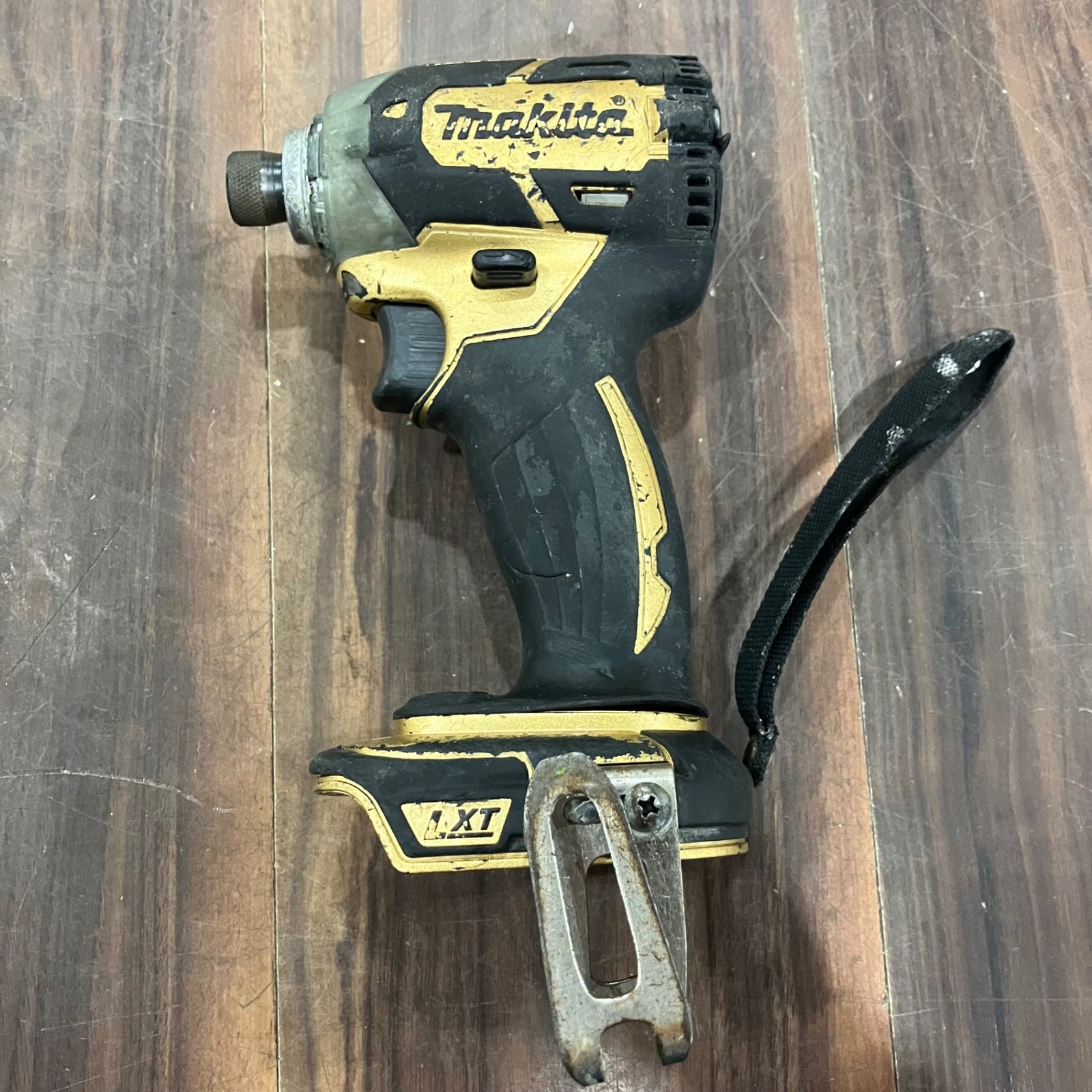 現状品 マキタ makita コードレスインパクトドライバー 18V ゴールド TD148DSP1 TD148DRTX 100周年 保証なし 川口店