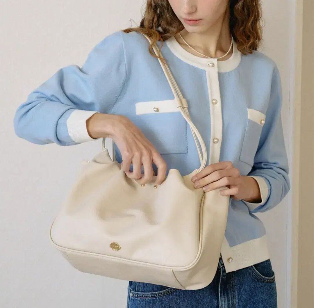 ●ANEDIT●VELVET SHIRRING EAZY OPEN HOBO BAG ベルベット 人気 ANEDIT (未編集) Shirring Eazy Open Hobo Bag - メルカリ