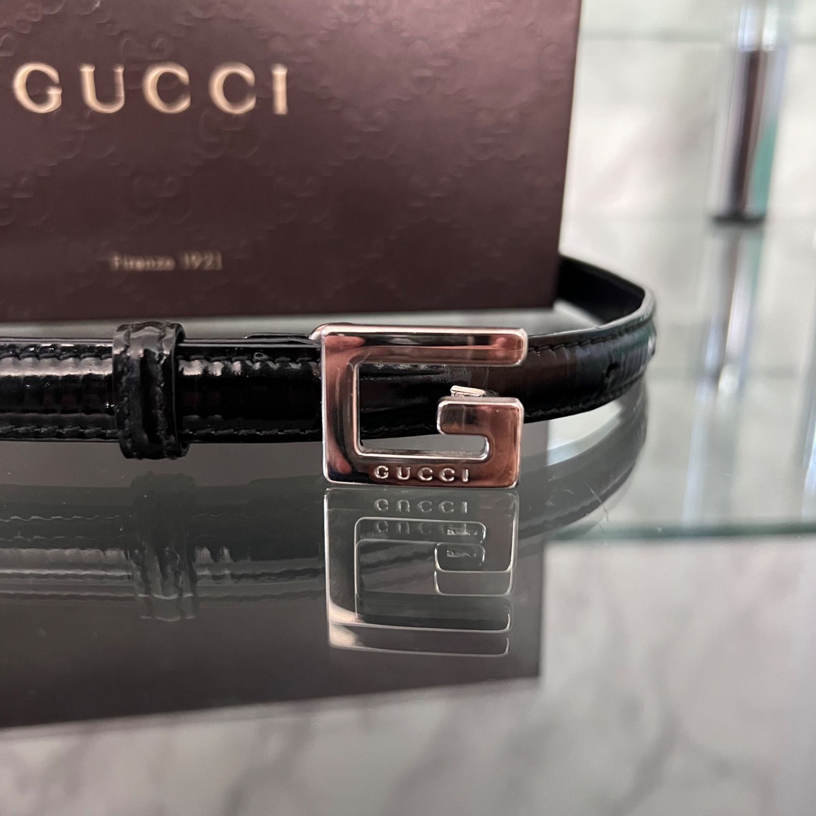 GUCCI グッチ GG バックル ロゴ エナメル 細ベルト シルバー ブラック