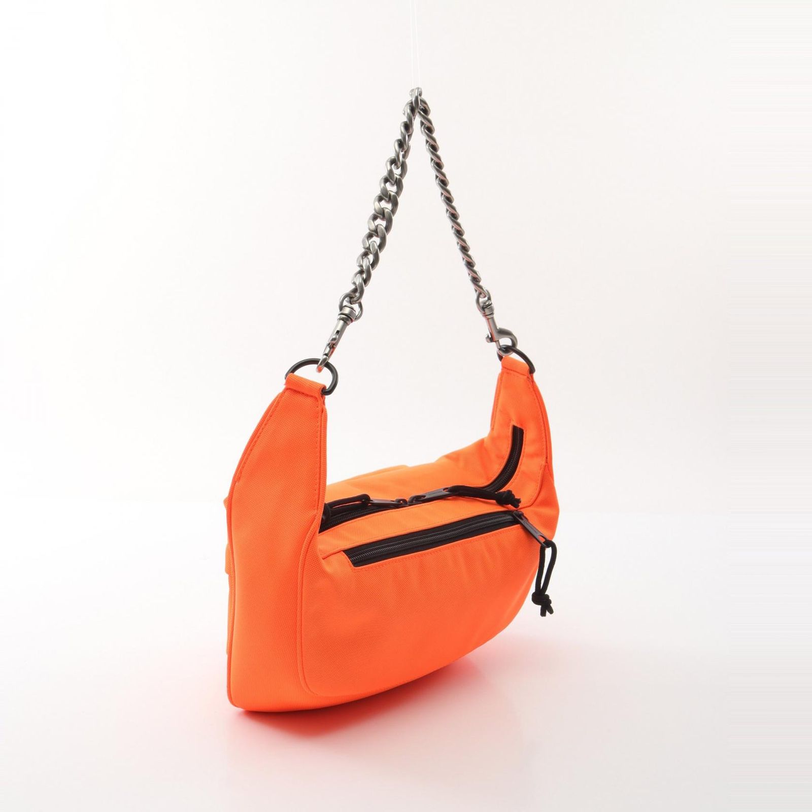 バレンシアガ BALENCIAGA