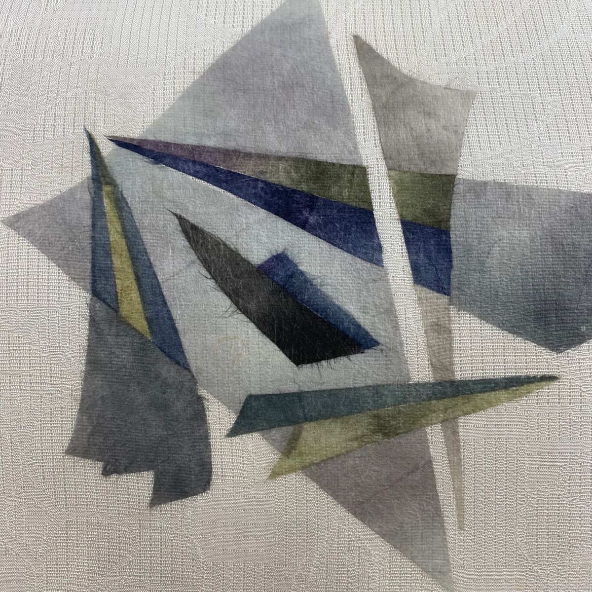 名古屋帯 秀品 幾何学 クリーム 正絹