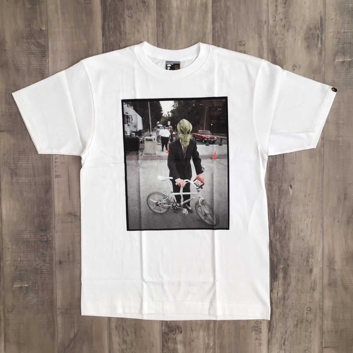 BAPE × shawn mortensen Spike000000004460 - メルカリ