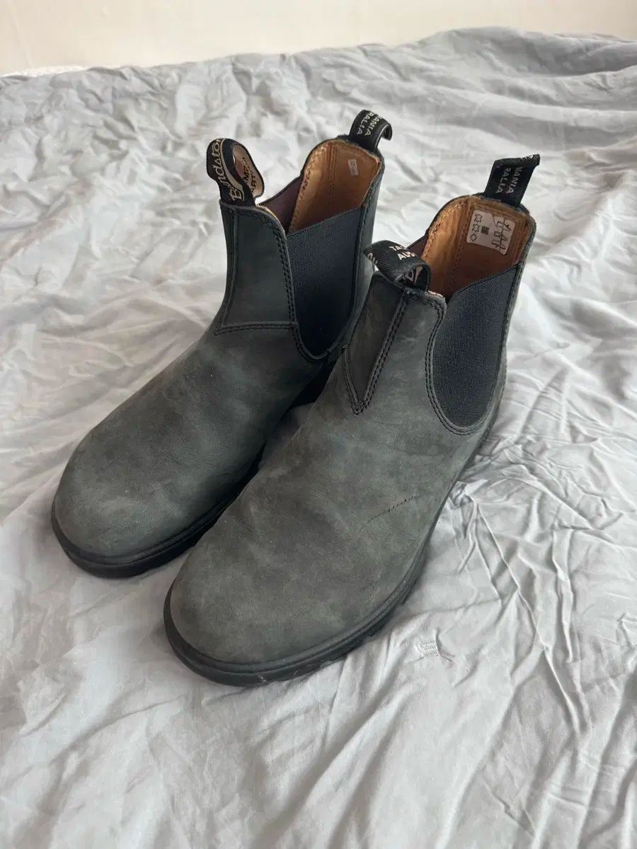 Blundstone ブランドストーン クラシック 587 ラスティックブラック AU8 270
